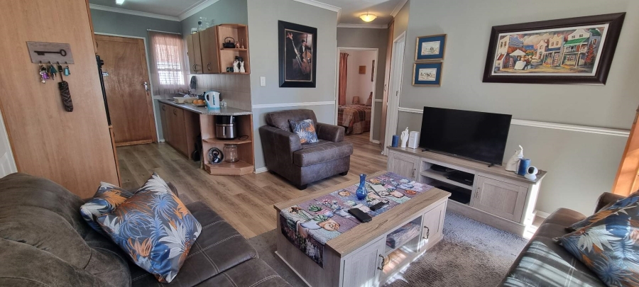 2 Bedroom Property for Sale in Langenhovenpark Free State